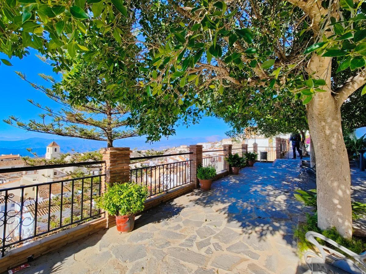 Modern, Bright And Comfortable Apartment With Shared Roof Terrace Canillas de Aceituno Exterior photo