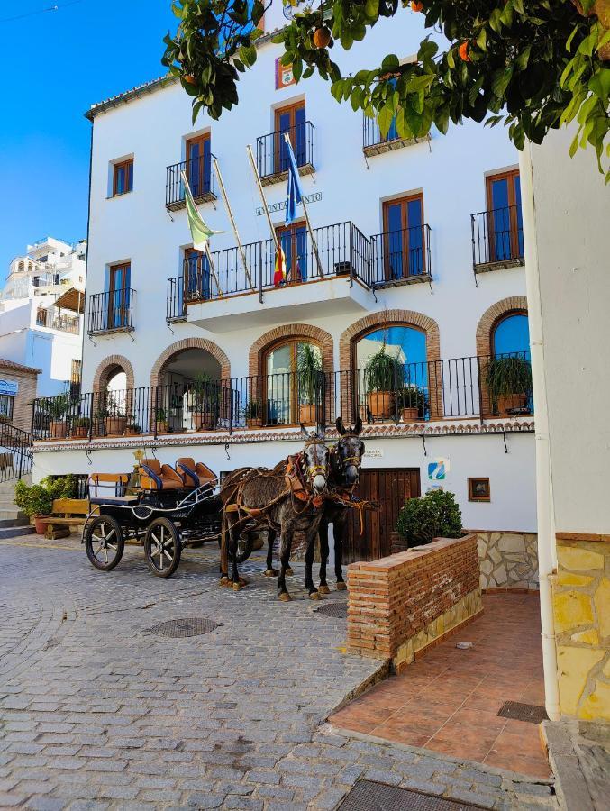 Modern, Bright And Comfortable Apartment With Shared Roof Terrace Canillas de Aceituno Exterior photo